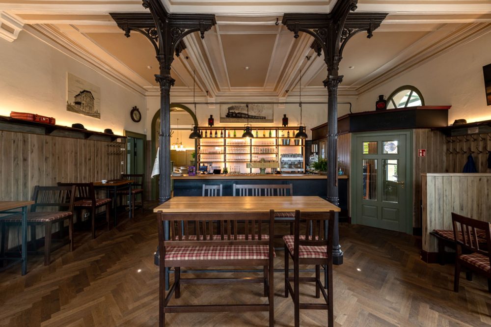 Innenraum einer Gaststätte