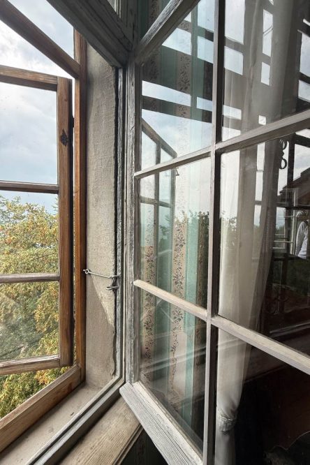 geöffnetes Fenster