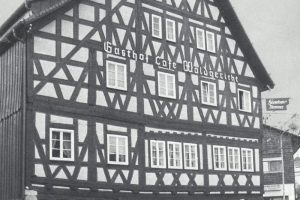 Außenansicht eines Fachwerkhauses