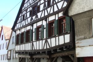 Außenansicht eines Fachwerkhauses