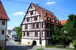 Außenansicht eines Fachwerkhauses