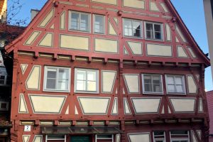 Außenansicht eines Fachwerkgebäudes
