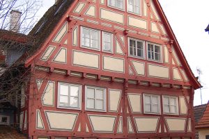 Außenansicht eines Fachwerkhauses
