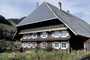 Außenansicht eines Schwarzwaldhofs