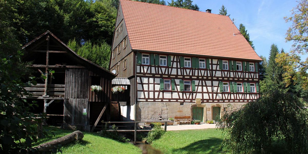 Fachwerkhaus im Wald