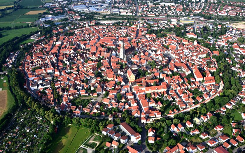 Luftbild einer historischen Stadt