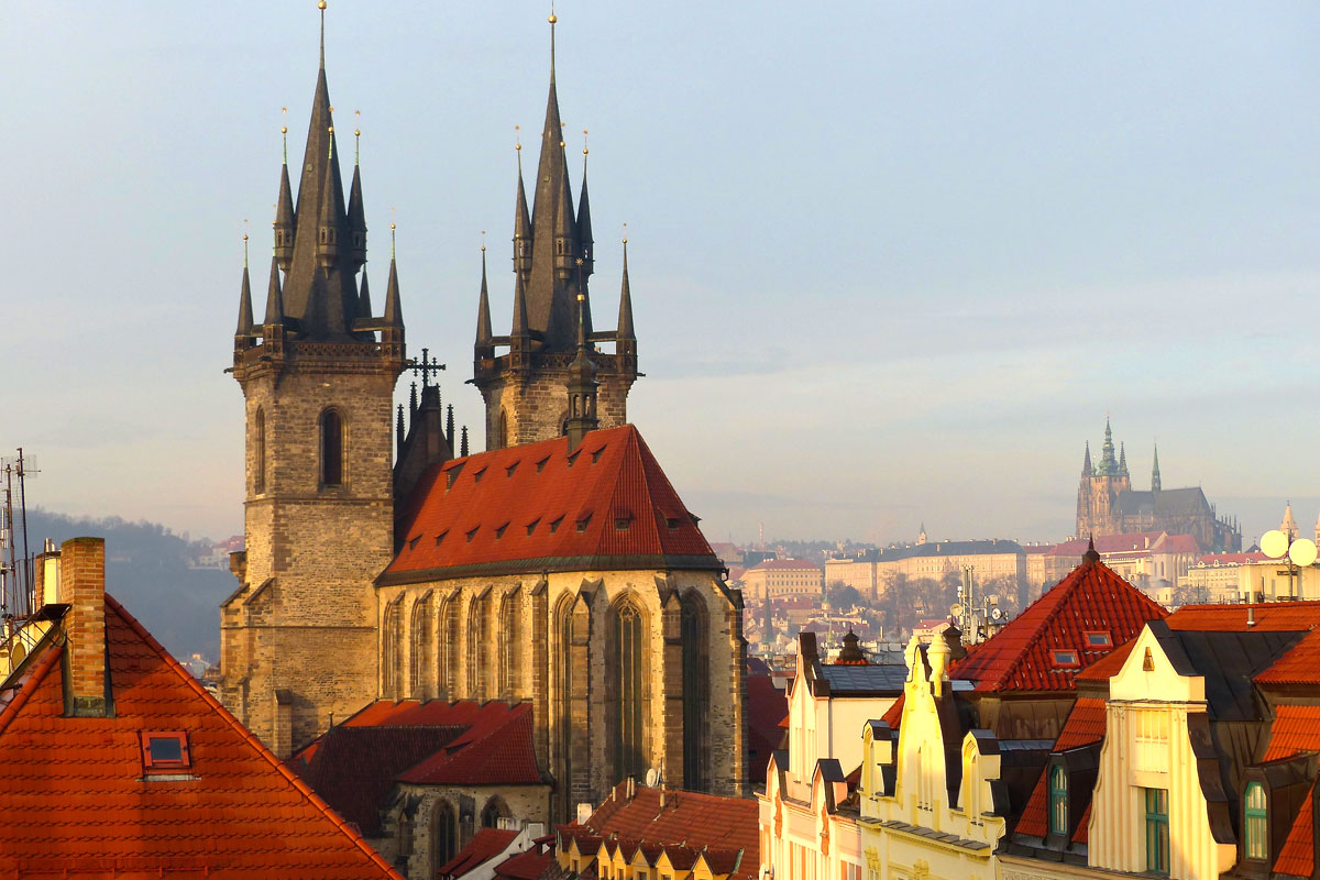 Prag – die Stadt an der Moldau zwischen Gegenwart und Geschichte