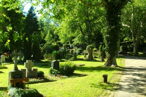 “Putzete” auf dem Stadtfriedhof